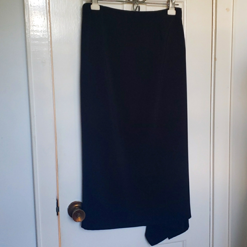 Susans Midi Black Skirt